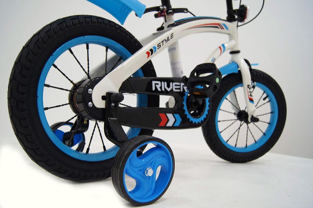 Детского велосипеда колесо 8. Детский велосипед RIVERBIKE Q-14. Детский велосипед RIVERBIKE Q-16. Велосипед Ривер байк q16. Детский велосипед starbaby 20 дюймов колеса.