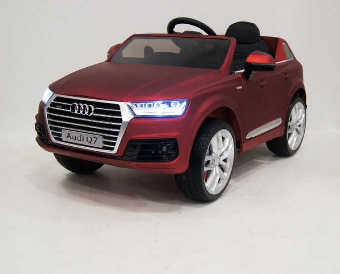 RIVERTOYS автомобиль Audi q7 quattro